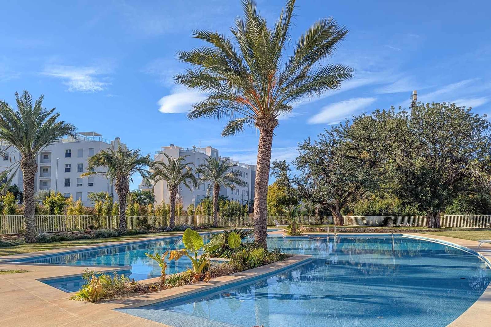 Apartamento de 2 habitaciones en Dénia en venta - 355.000 € (Ref: 9484604)