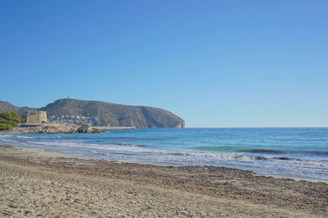 3 soveværelse Villa til salg i Teulada Pueblo, Teulada-Moraira med garage - € 1.195.000 (Ref: 9484611)