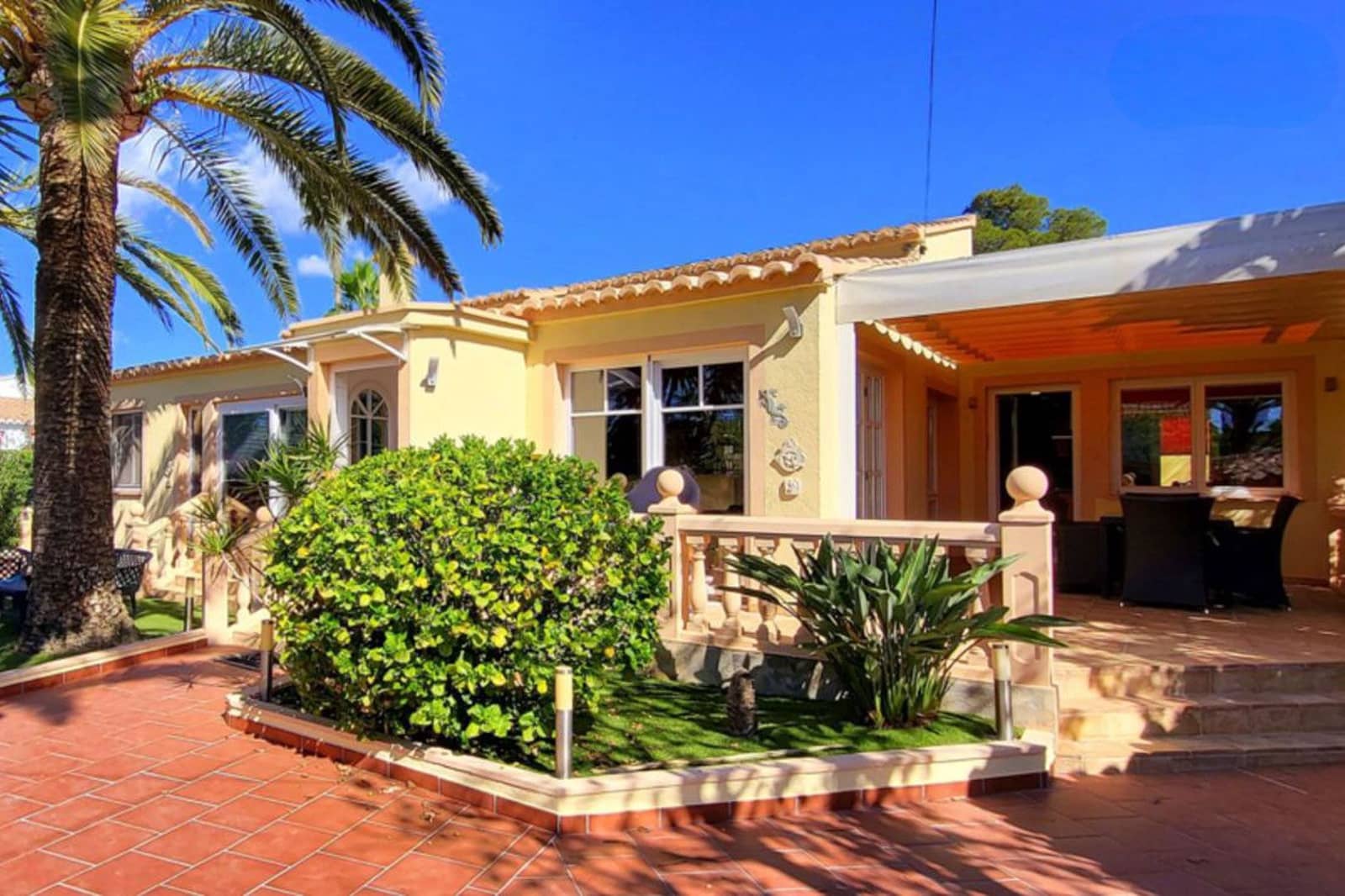 3 soverom Villa til salgs i Javea / Xabia med garasje - € 795 000 (Ref: 9484621)