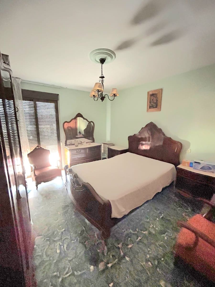 3 bedroom Apartment for sale in Pedreguer - € 142,000 (Ref: 9484634)