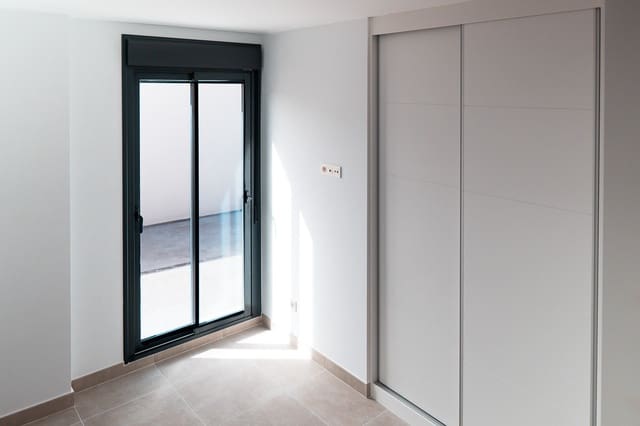 3 sovrum Villa till salu i Polop - 620 000 € (Ref: 9484638)