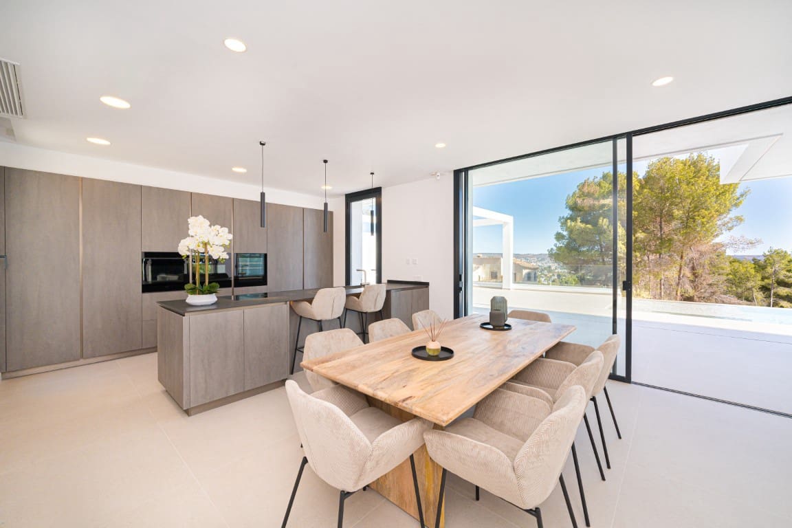 4 soverom Villa til salgs i Adsubia med garasje - € 1 950 000 (Ref: 9484641)