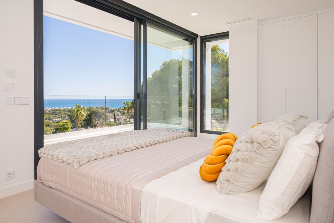 4 soverom Villa til salgs i Adsubia med garasje - € 1 950 000 (Ref: 9484641)