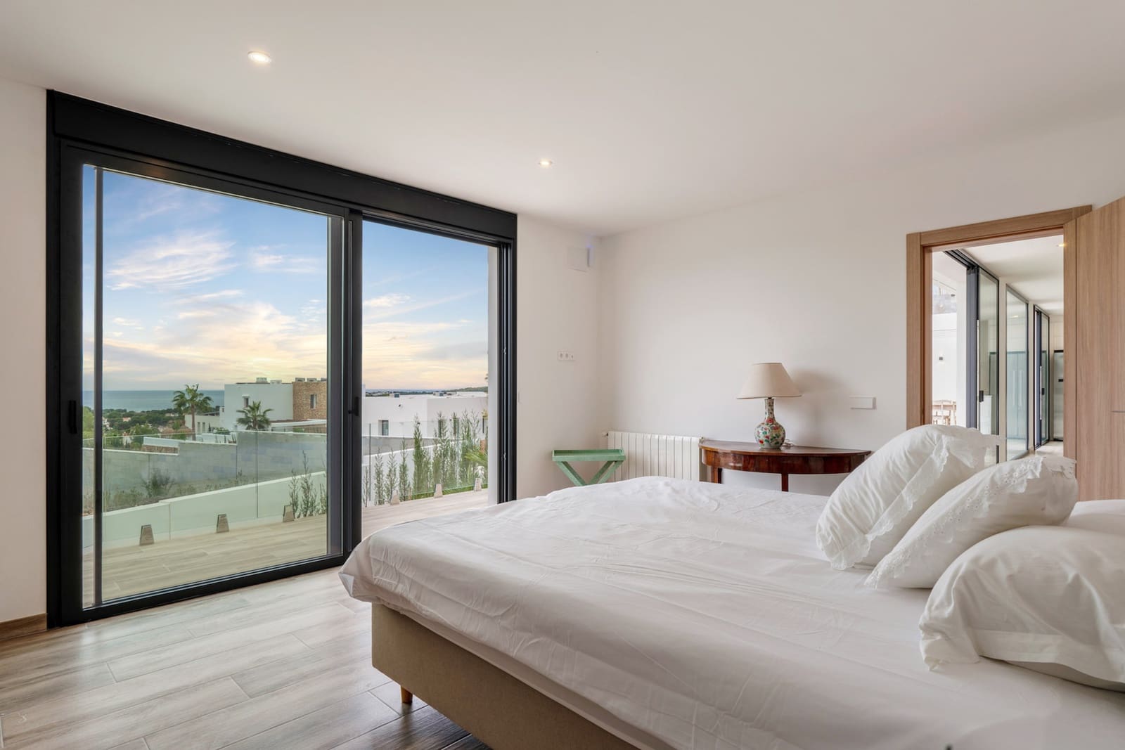 3 slaapkamer Villa te koop in Moraira met garage - € 1.499.990 (Ref: 9484643)