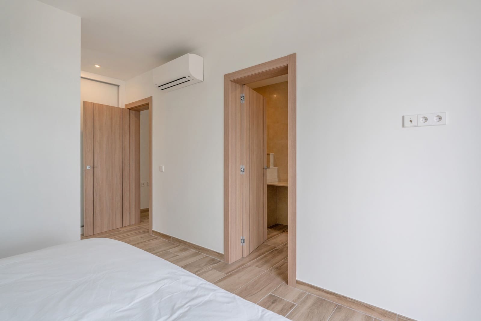 3 slaapkamer Villa te koop in Moraira met garage - € 1.499.990 (Ref: 9484643)