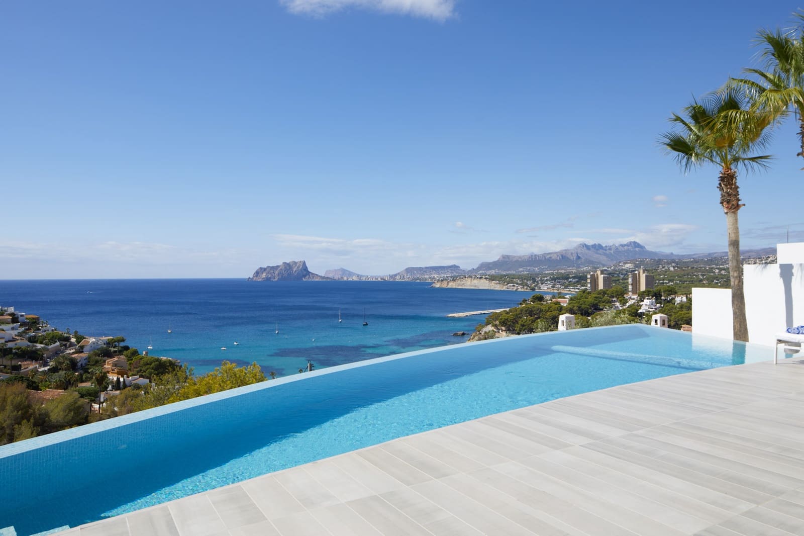 4 slaapkamer Villa te koop in Moraira met garage - € 3.750.000 (Ref: 9484646)