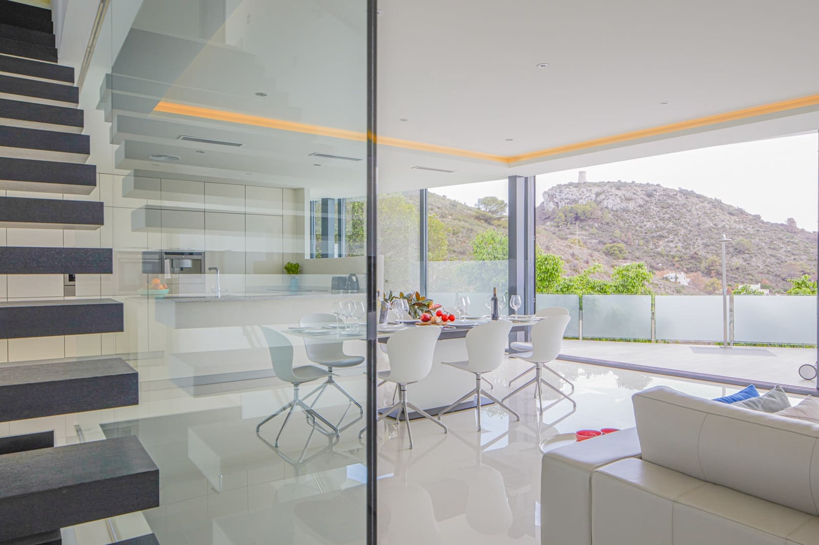 4 slaapkamer Villa te koop in Moraira met garage - € 3.750.000 (Ref: 9484646)