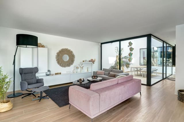 4 quarto Moradia para venda em Casco Urbano, Teulada-Moraira com garagem - 1 200 000 € (Ref: 9484647)