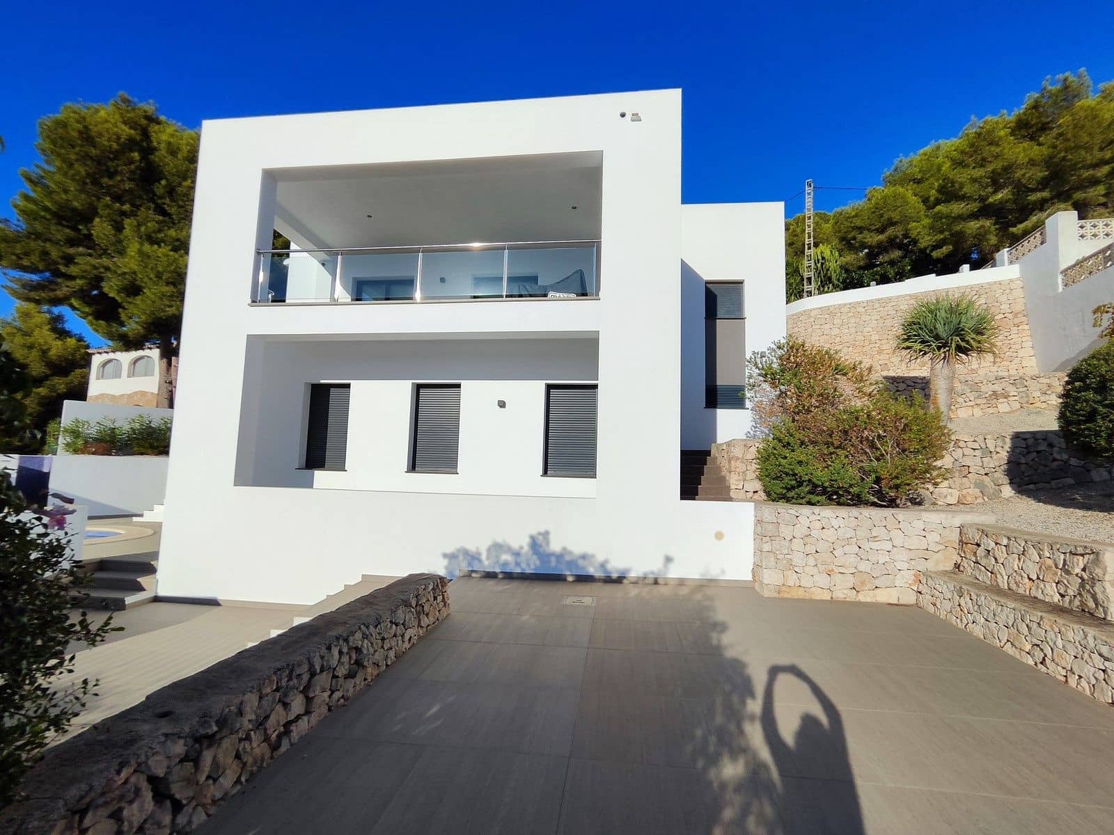 3 bedroom Villa for sale in Moraira with garage - € 1,100,000 (Ref: 9484652)