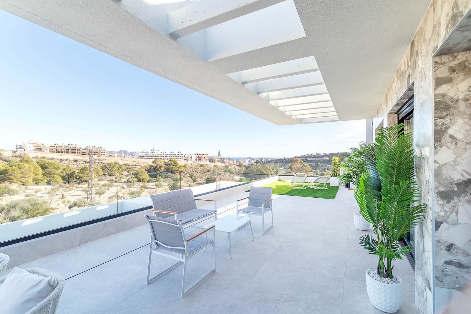 2 bedroom Apartment for sale in Finestrat - € 365,000 (Ref: 9484658)