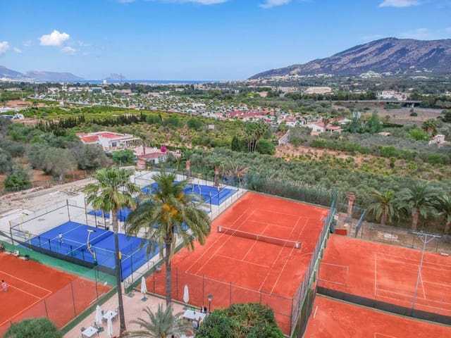 3 bedroom Business for sale in Alfaz del Pi / L'Alfàs del Pi - € 1,950,000 (Ref: 9484662)