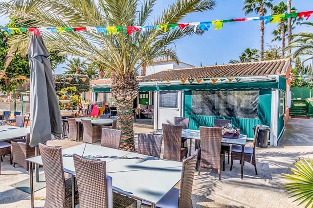 3 bedroom Business for sale in Alfaz del Pi / L'Alfàs del Pi - € 1,950,000 (Ref: 9484662)