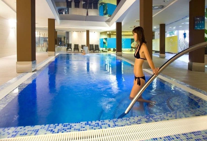 2 sovrum Bungalow till salu i Calpe / Calp med garage - 200 000 € (Ref: 9484664)