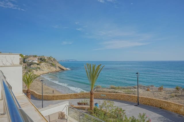 2 slaapkamer Strandappartement te koop in El Campello met garage - € 460.000 (Ref: 9484672)