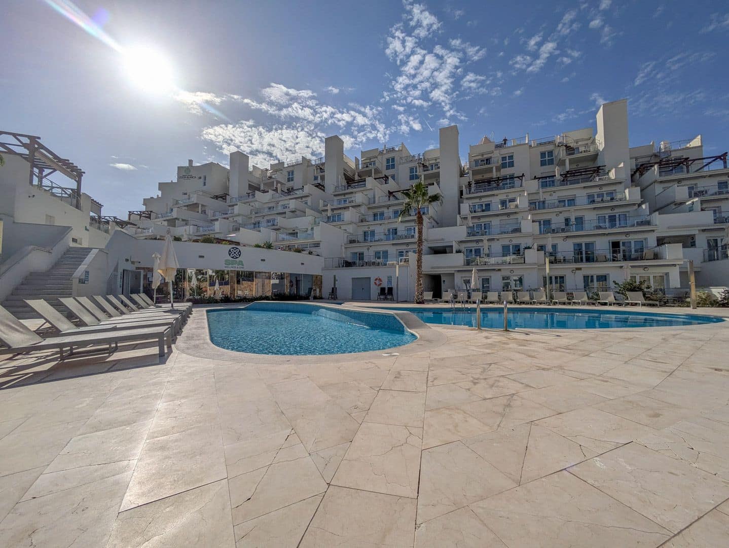 2 slaapkamer Strandappartement te koop in El Campello met garage - € 460.000 (Ref: 9484672)