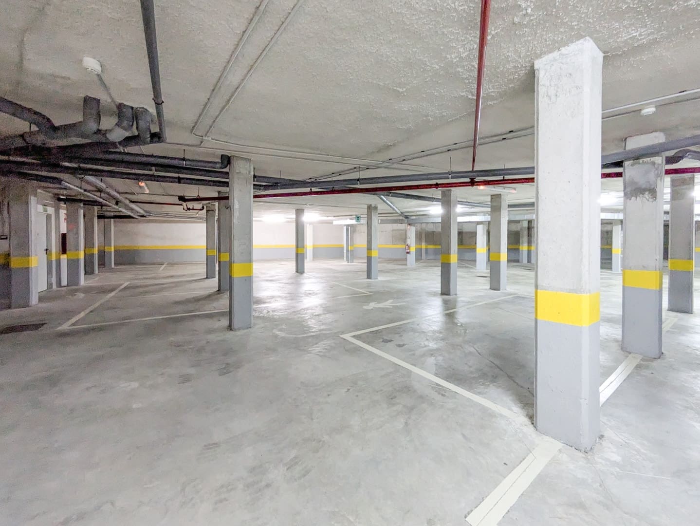 2 slaapkamer Strandappartement te koop in El Campello met garage - € 460.000 (Ref: 9484672)