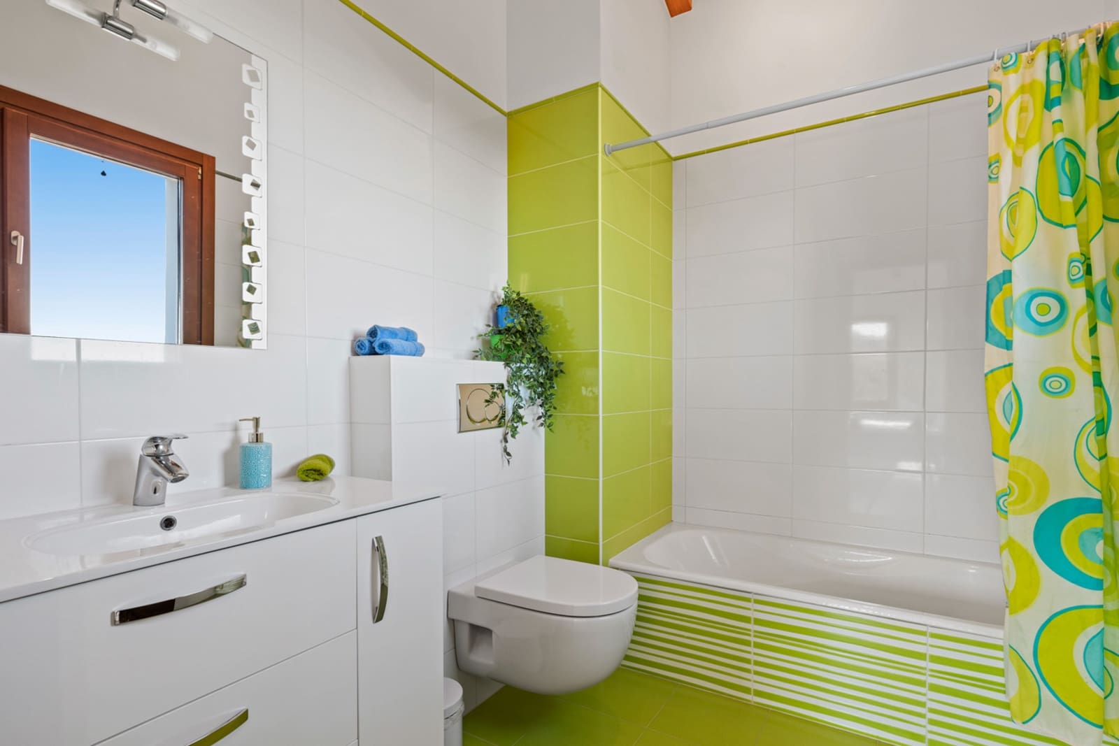 Chalet de 4 habitaciones en Calpe / Calp en venta - 1.095.000 € (Ref: 9484690)