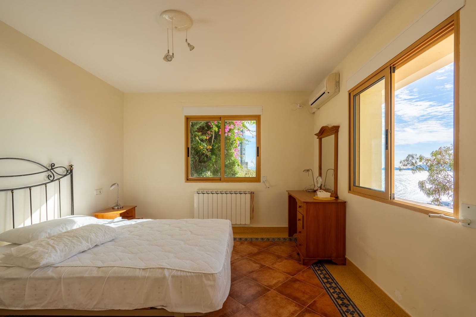 5 sypialnia Willa na sprzedaż w Javea / Xabia z garażem - 2 000 000 € (Ref: 9484693)