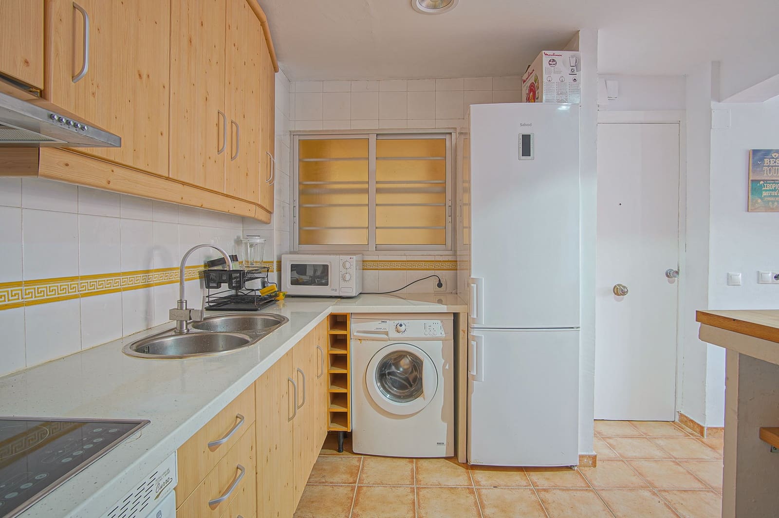 3 bedroom Beach Apartment for sale in Denia with garage - € 255,000 (Ref: 9484696)