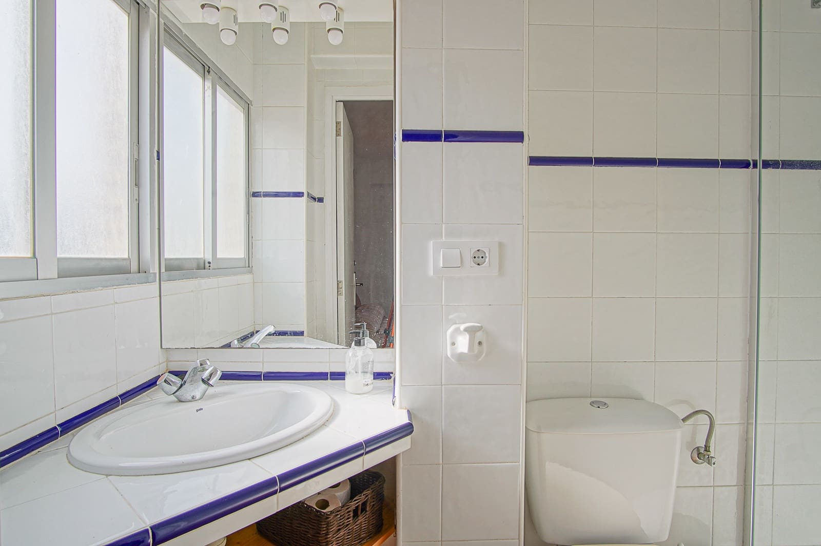 3 bedroom Beach Apartment for sale in Denia with garage - € 255,000 (Ref: 9484696)