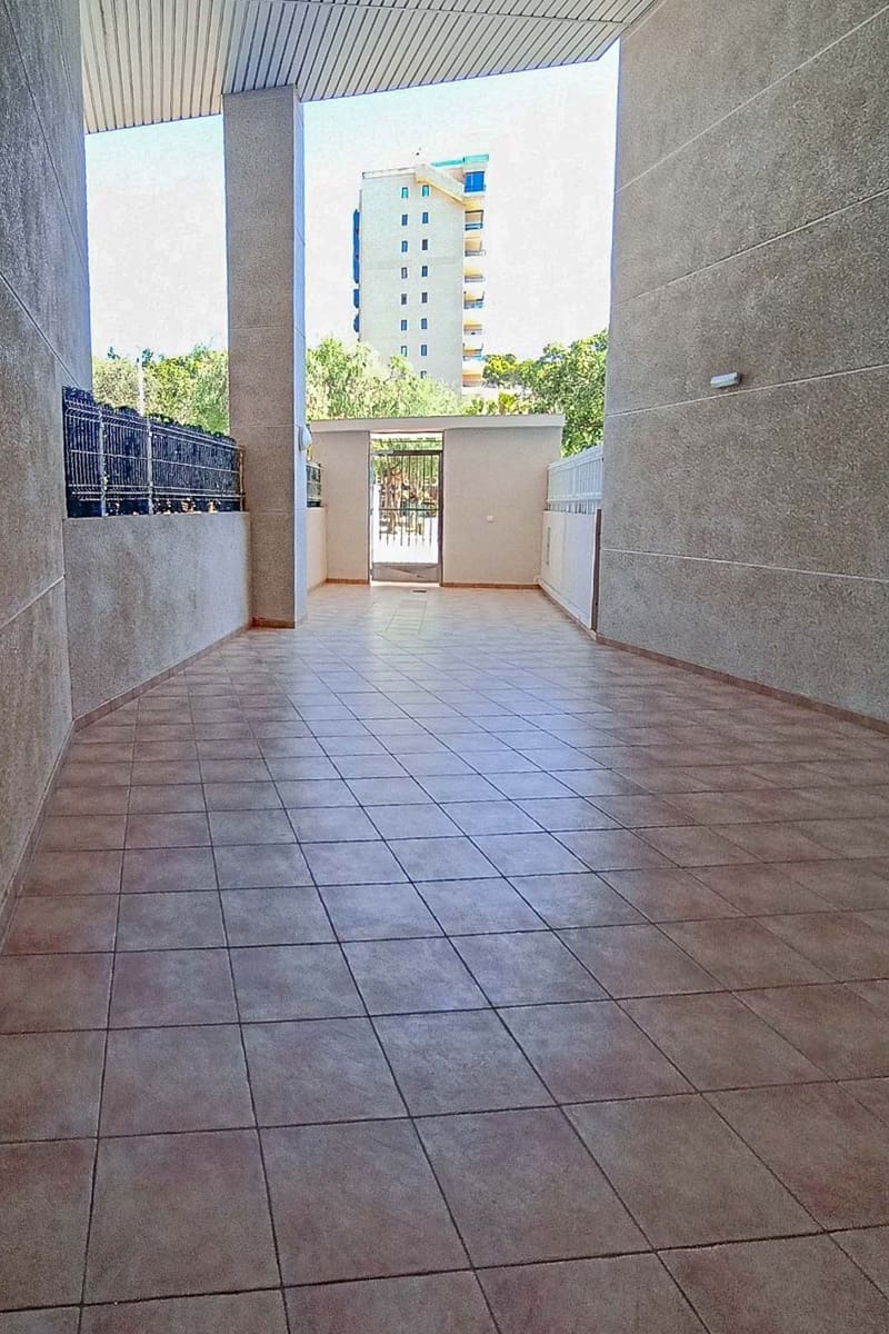 3 makuuhuone Huoneisto myytävänä paikassa Calpe / Calp mukana 
autotalli - 310 000 € (Ref: 9484712)