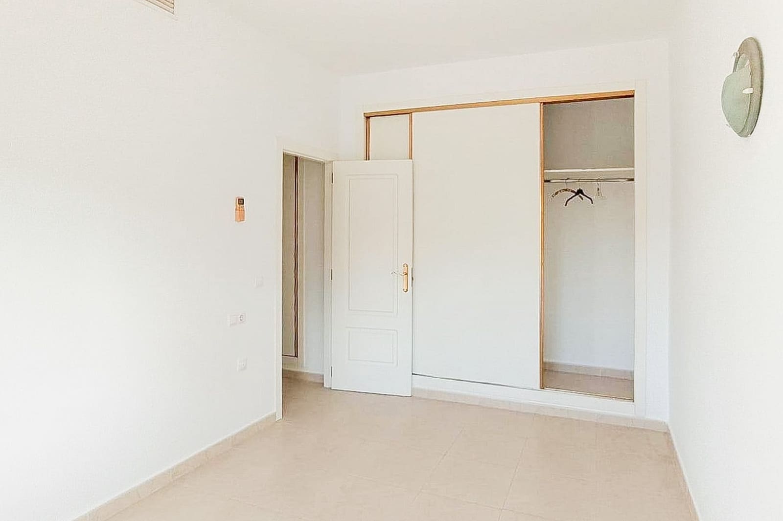 3 makuuhuone Huoneisto myytävänä paikassa Calpe / Calp mukana 
autotalli - 310 000 € (Ref: 9484712)