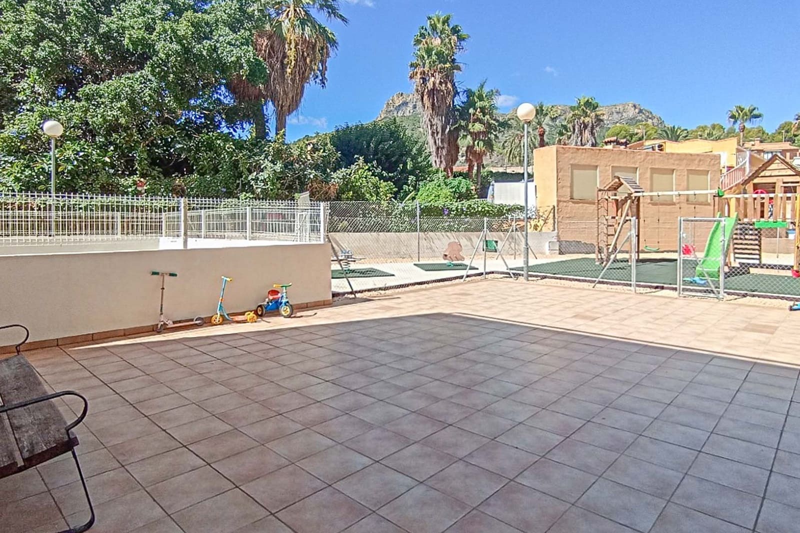 3 makuuhuone Huoneisto myytävänä paikassa Calpe / Calp mukana 
autotalli - 310 000 € (Ref: 9484712)