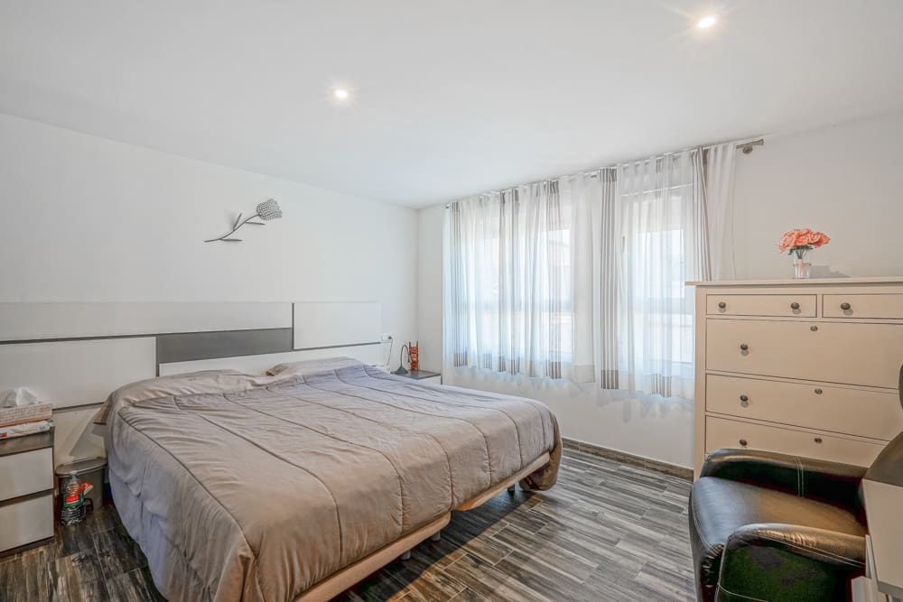 5 soverom Hus til salgs i Arenal - € 495 000 (Ref: 9484716)