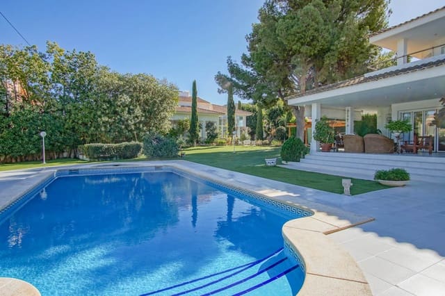 8 bedroom Villa for sale in Albir, Alfaz del Pi / L'Alfàs del Pi with garage - € 3,750,000 (Ref: 9484757)