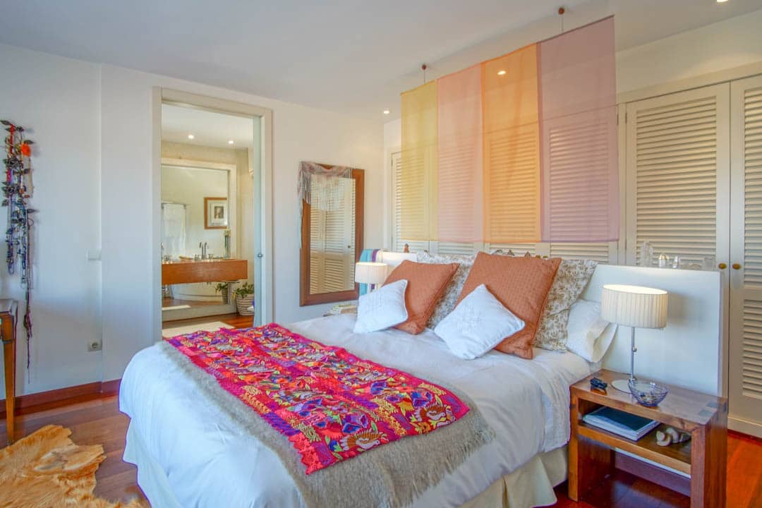 8 bedroom Villa for sale in Alfaz del Pi / L'Alfas del Pi with garage - € 3,750,000 (Ref: 9484757)