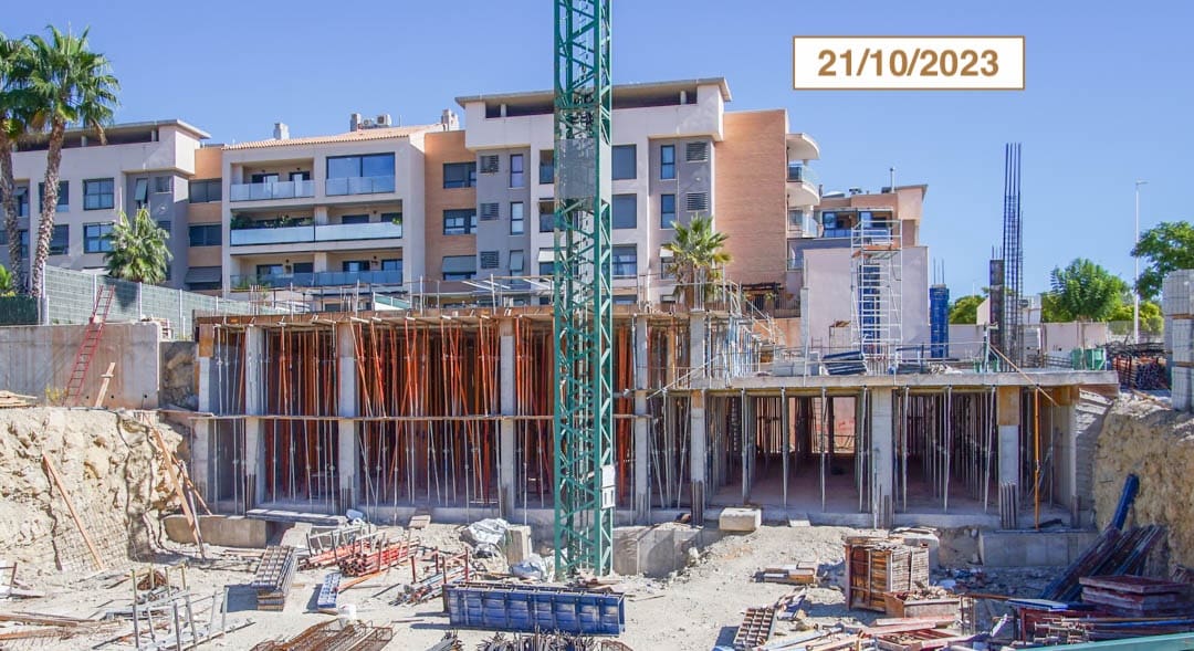 2 bedroom Apartment for sale in La Villajoyosa / Vila Joiosa - € 250,000 (Ref: 9484769)