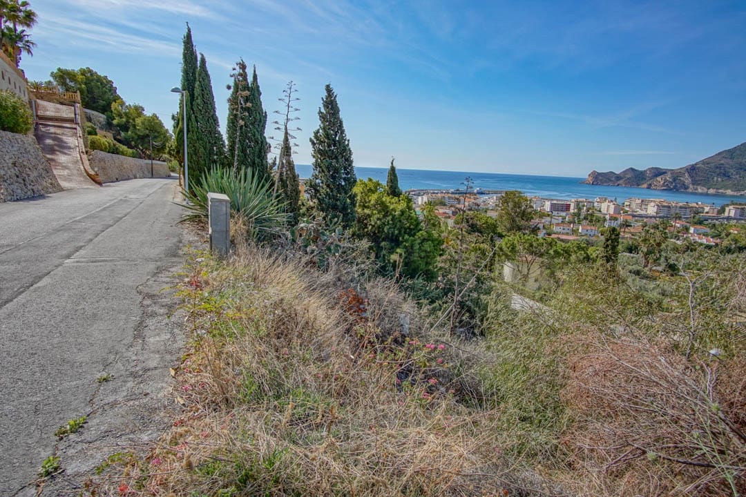 Building Plot for sale in Altea - € 1,036,750 (Ref: 9484783)