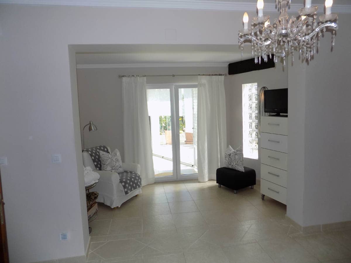 4 bedroom Villa for sale in Teulada with garage - € 1,500,000 (Ref: 9484787)