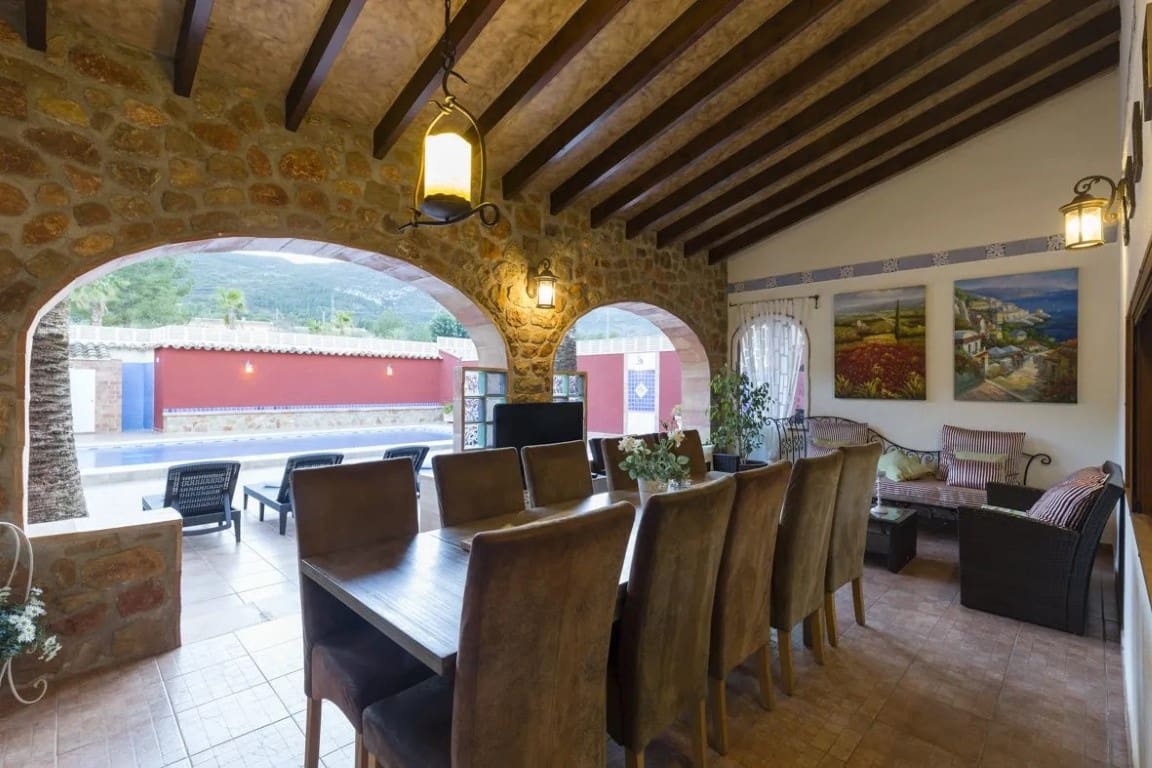 12 bedroom Villa for sale in Lliber - € 1,550,000 (Ref: 9484804)