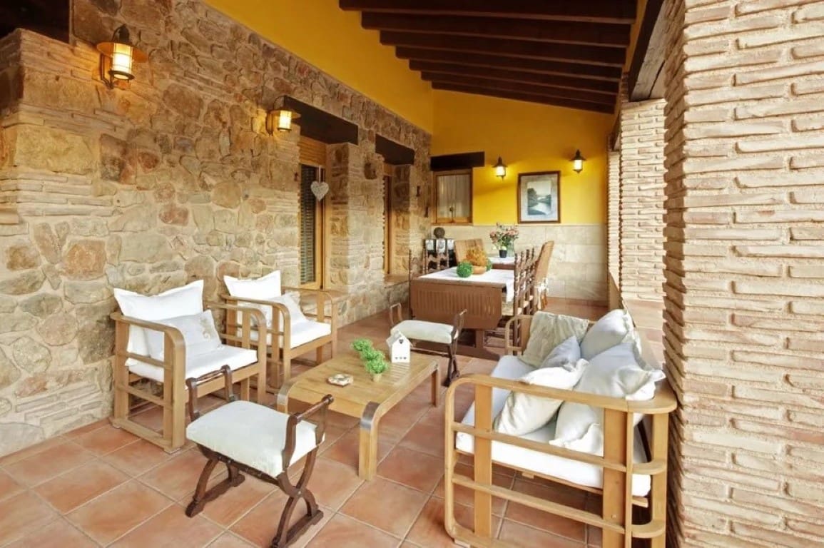 12 bedroom Villa for sale in Lliber - € 1,550,000 (Ref: 9484804)