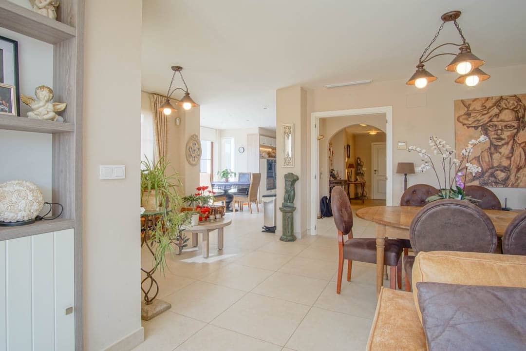 3 bedroom Villa for sale in Finestrat - € 649,000 (Ref: 9484815)