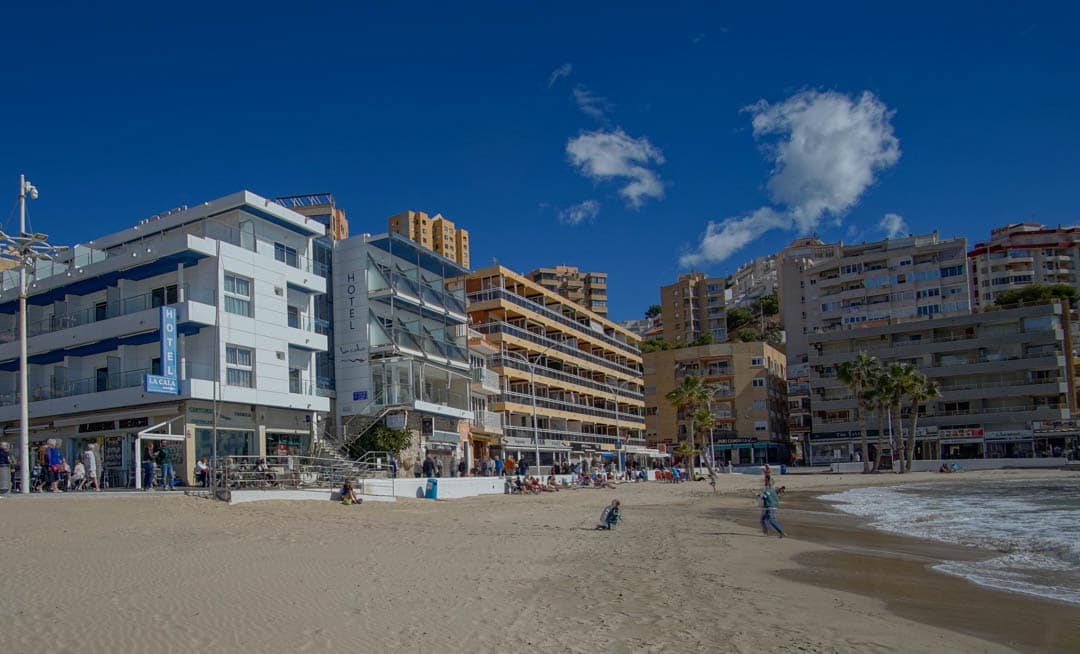 3 bedroom Villa for sale in Finestrat - € 649,000 (Ref: 9484815)