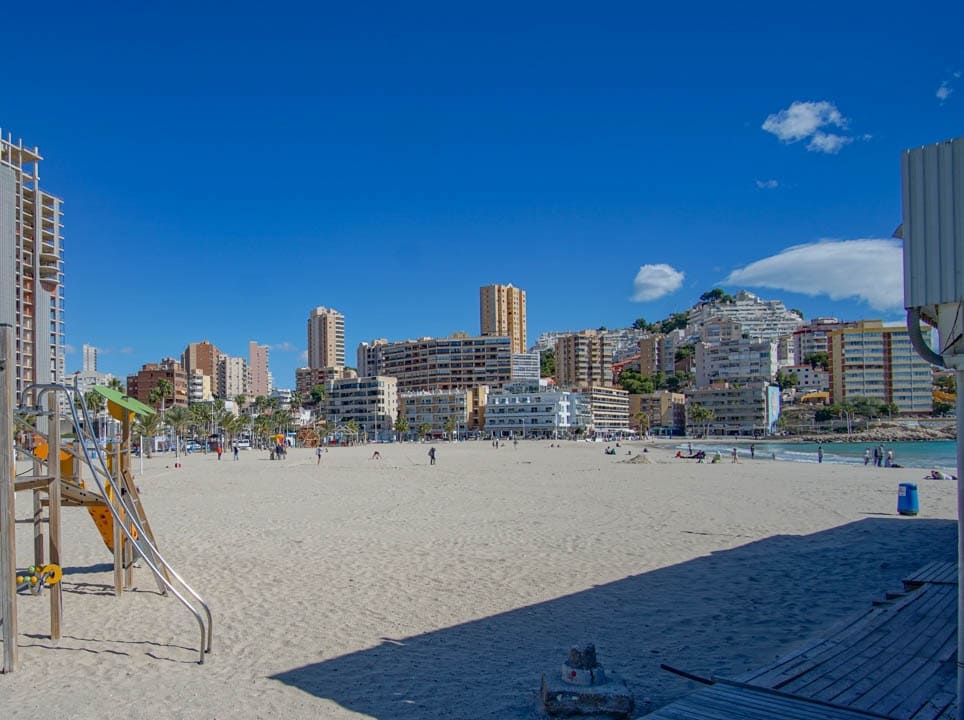 3 bedroom Villa for sale in Finestrat - € 649,000 (Ref: 9484815)