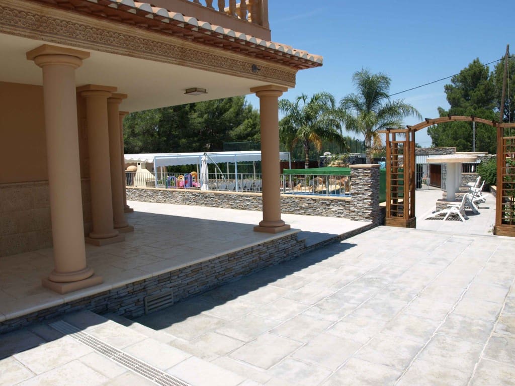 10 soveværelse Villa til salg i Denia med garage - € 899.000 (Ref: 9484833)