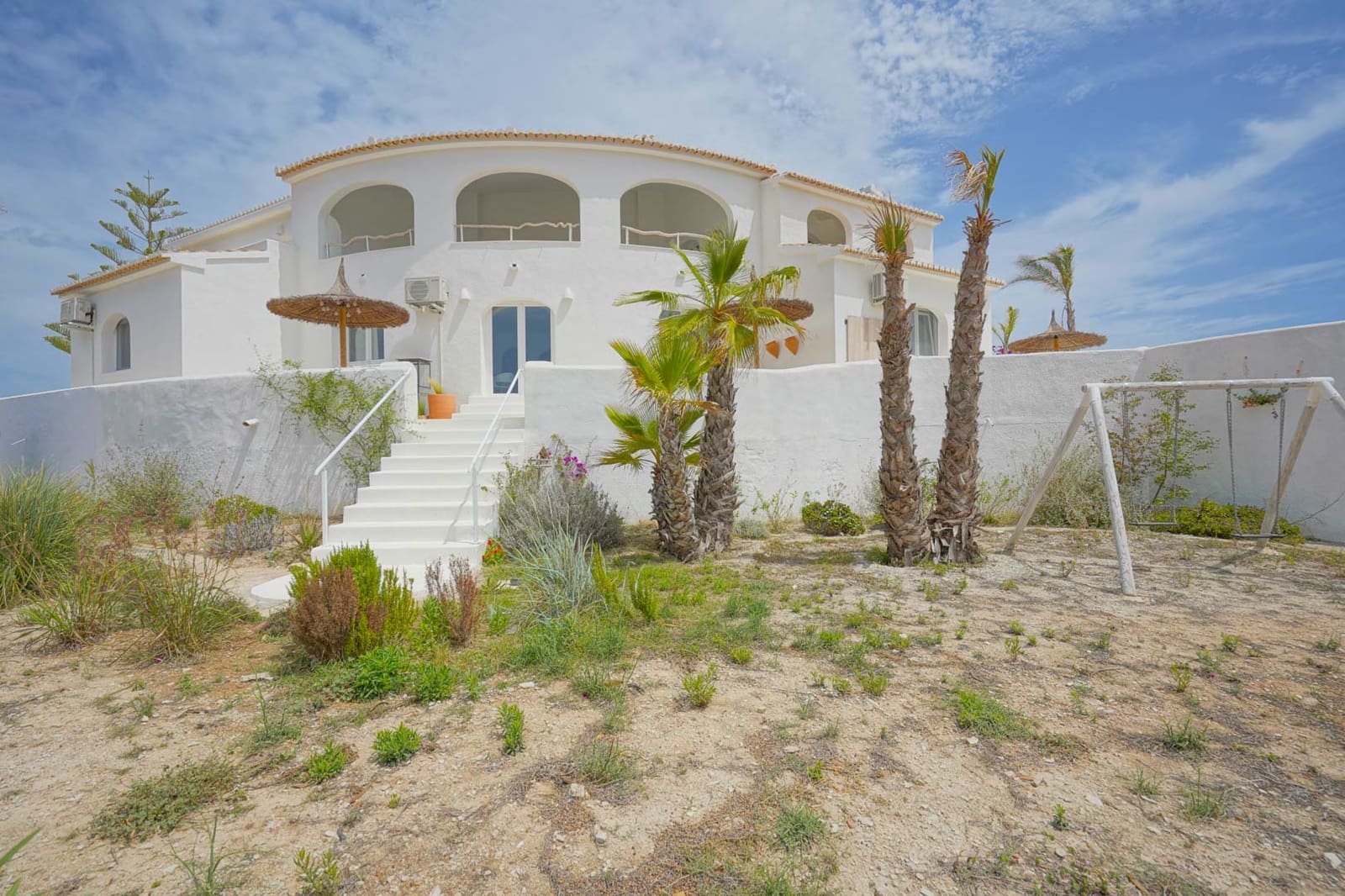 4 bedroom Villa for sale in Benitachell / Benitatxell with garage - € 1,290,000 (Ref: 9484841)