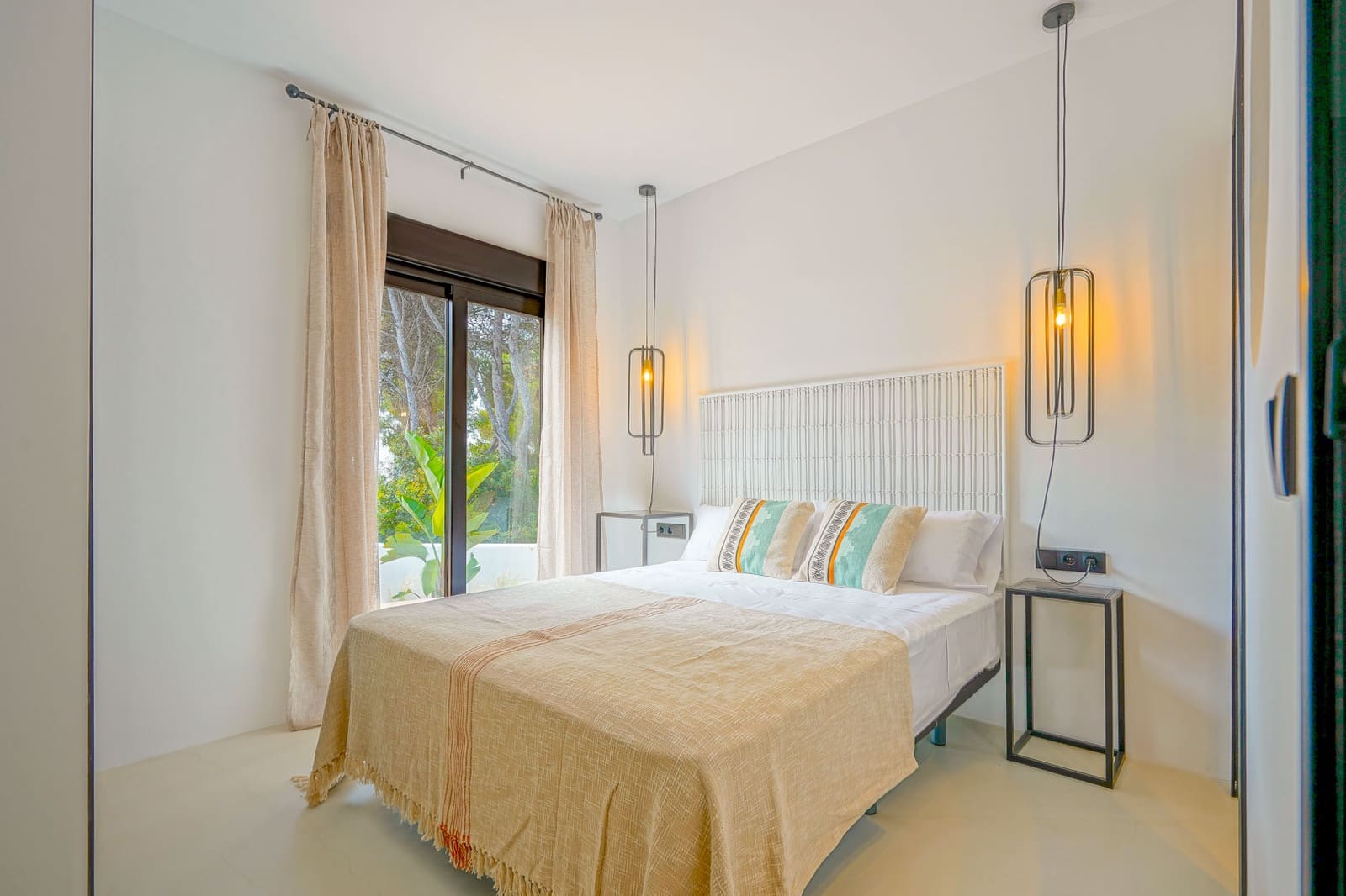 4 slaapkamer Villa te koop in Javea / Xabia met garage - € 1.450.000 (Ref: 9484842)