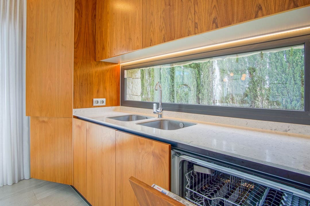 6 slaapkamer Villa te koop in Finestrat met garage - € 1.250.000 (Ref: 9484850)