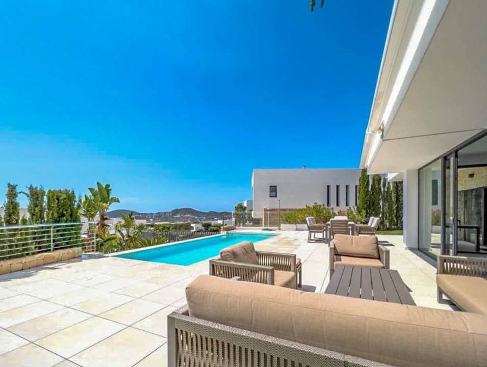 6 slaapkamer Villa te koop in Finestrat met garage - € 1.250.000 (Ref: 9484850)