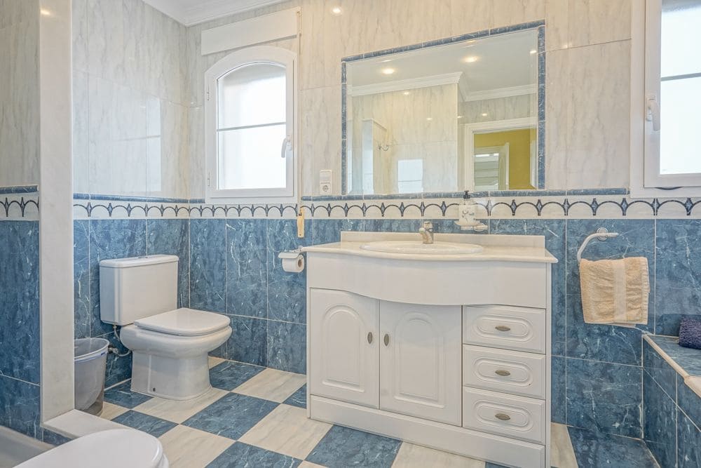 6 slaapkamer Villa te koop in Javea / Xabia met garage - € 1.470.000 (Ref: 9484851)