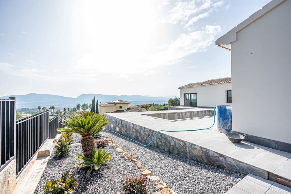 4 slaapkamer Villa te koop in Javea / Xabia met garage - € 1.200.000 (Ref: 9484856)