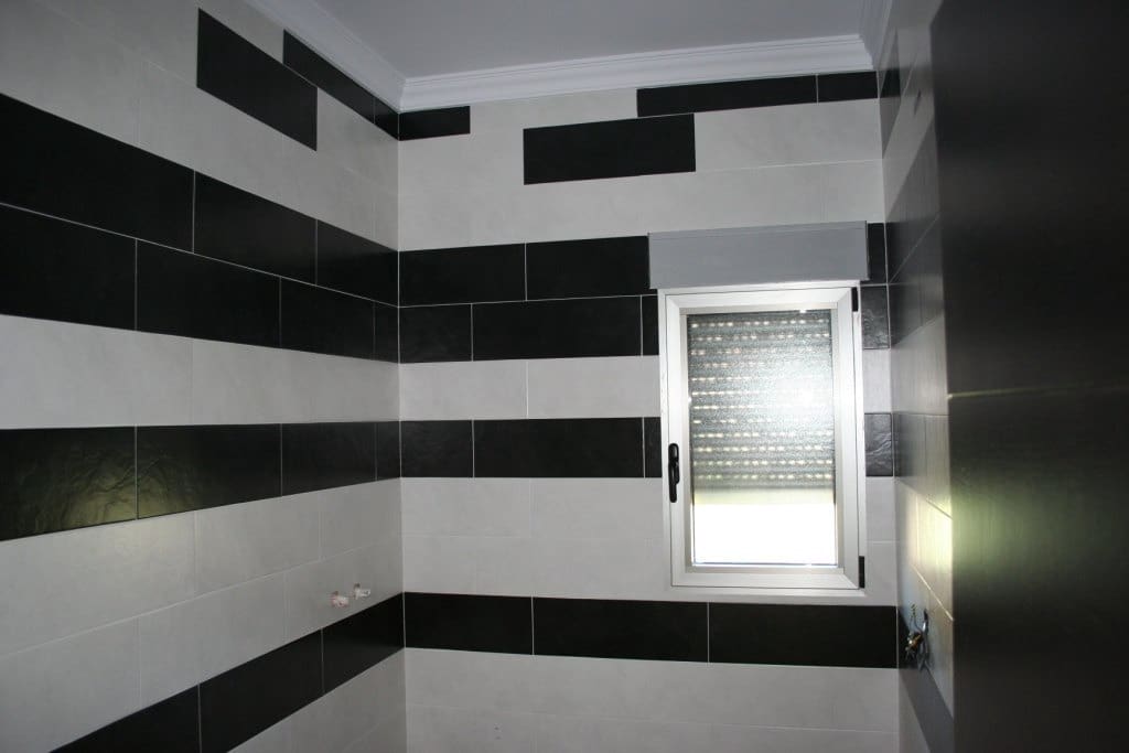 5 bedroom Villa for sale in Adsubia with garage - € 1,215,000 (Ref: 9484858)