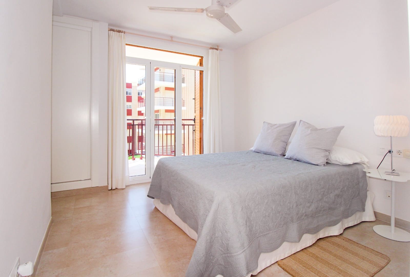 4 bedroom Beach Apartment for rent in Javea / Xabia with garage - € 2,000 (Ref: 9484870)
