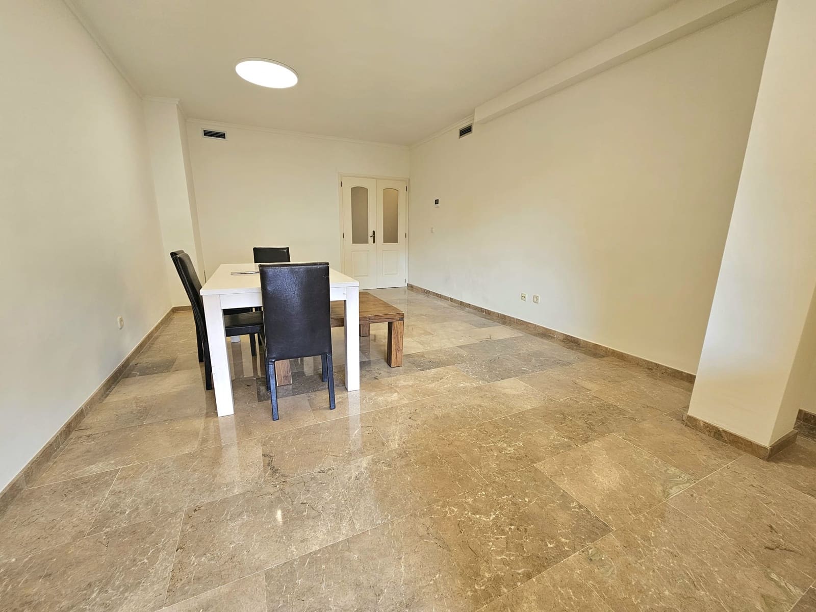 2 slaapkamer Appartement te koop in Javea / Xabia met garage - € 375.000 (Ref: 9484871)
