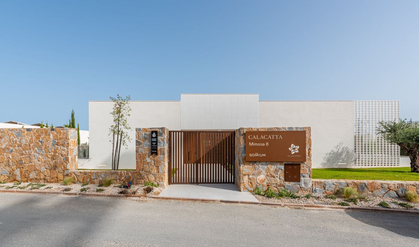 3 bedroom Villa for sale in Orihuela with garage - € 2,550,000 (Ref: 9484876)