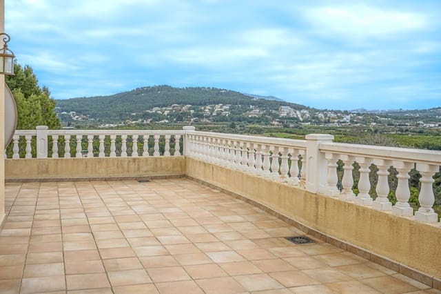 5 soveværelse Villa til salg i Partida Tosal - Zona del Castellans, Javea / Xàbia - € 835.000 (Ref: 9484889)